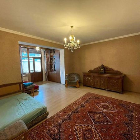 Galleria Appartment Тбилиси Екстериор снимка
