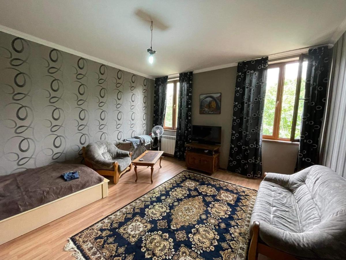 Galleria Appartment Тбилиси Екстериор снимка